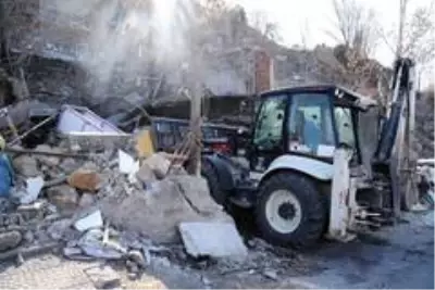 Altındağ'da kaçak hurdacılara denetim Altındağ'da kaçak hurdacılara denetim