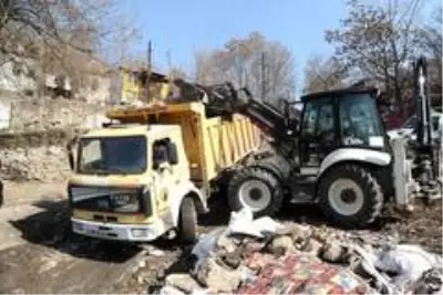 Altındağ'da kaçak hurdacılara denetim Altındağ'da kaçak hurdacılara denetim