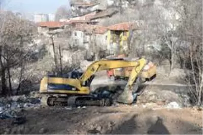 Altındağ'da kaçak hurdacılara denetim Altındağ'da kaçak hurdacılara denetim