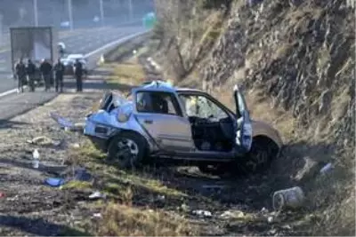 Başkentte kamyon otomobile çarptı: 1 ölü