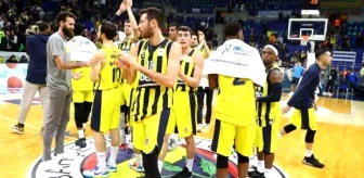 Fenerbahçe - Galatasaray derbisi salona taşınıyor