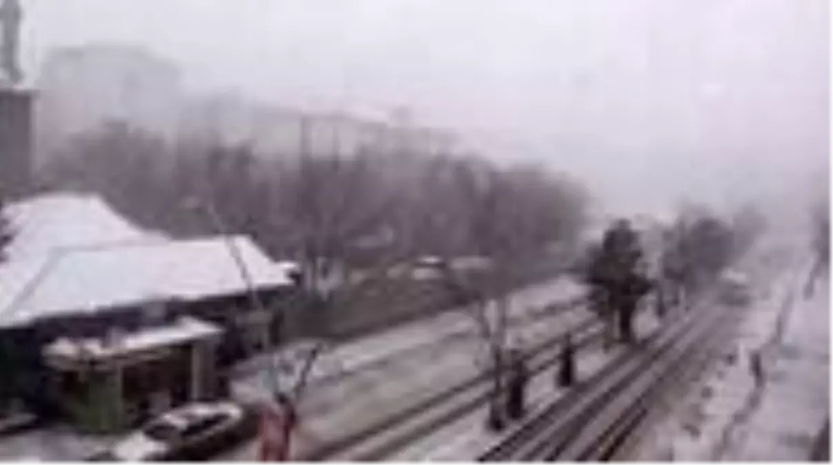 Kar ve tipi etkili oluyor - AĞRI