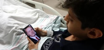 Kerim, Cumhurbaşkanı Erdoğan'ın gönderdiği telefonla ders çalışmaya başladı