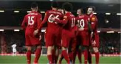 Liverpool, West Ham'ı 3-2 yenerek Premier Lig'de üst üste 18. galibiyetini aldı