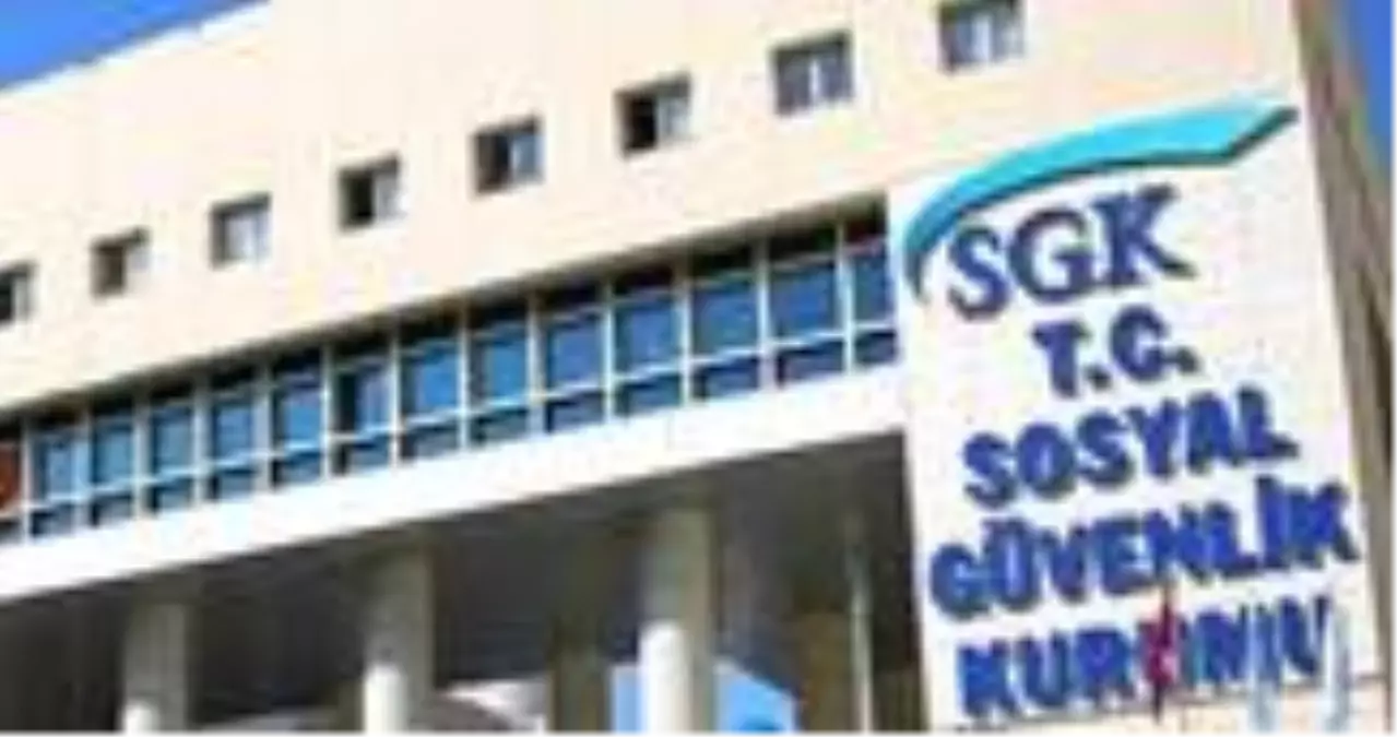 Son dakika: SGK'dan emekli maaşlarında kesinti iddialarına yalanlama
