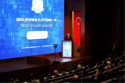 Ulaştırma ve Altyapı Bakan Yardımcısı Sayan, 'mobil uygulama sahtekarlığı' konusunda uyardı... Ulaştırma ve Altyapı Bakan Yardımcısı Sayan, 'mobil uygulama sahtekarlığı' konusunda uyardı...