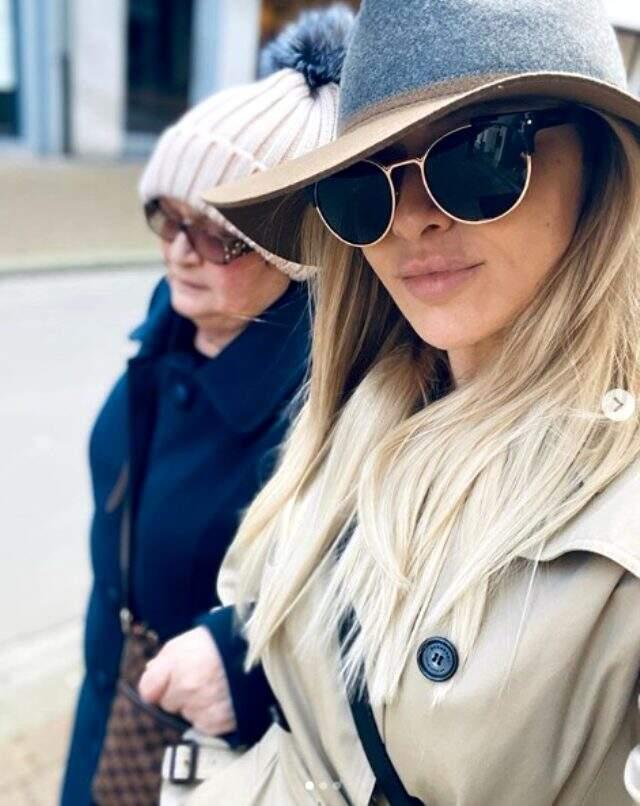 Ünlü şarkıcı Hadise'nin makyajsız fotoğrafları Instagram'da gündem oldu