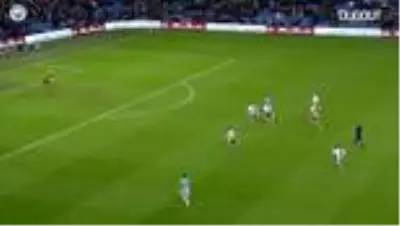 Yaya Toure'nin Aston Villa'ya Attığı Müthiş Gol Yaya Toure'nin Aston Villa'ya Attığı Müthiş Gol