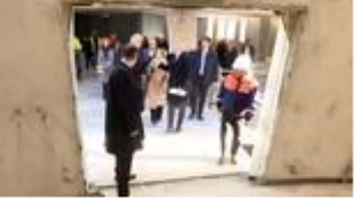 Bakan Ersoy, CSO binasında incelemelerde bulundu (1)