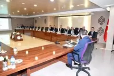 Balıkesir'de üniversite güvenlik toplantısı yapıldı Balıkesir'de üniversite güvenlik toplantısı yapıldı