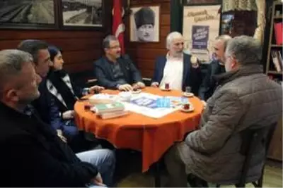 Kemerburgaz Meydanı'ndaki tarihi kahvehaneye kitaplık kuruldu