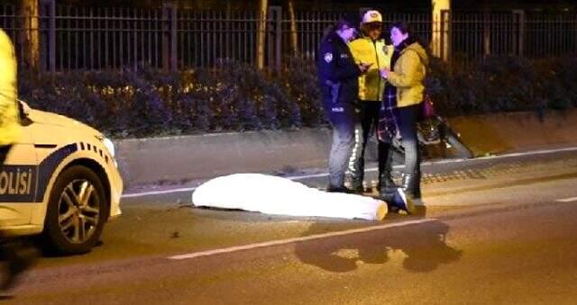 Refüje çarpan 29 yaşında motosiklet sürücüsü, hayatını kaybetti