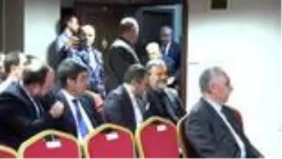 Şentop, 'Meclis'in 100. Yılında Türkiye'de Anayasalar ve Siyaset Konferansı'na katıldı Şentop, 'Meclis'in 100. Yılında Türkiye'de Anayasalar ve Siyaset Konferansı'na katıldı