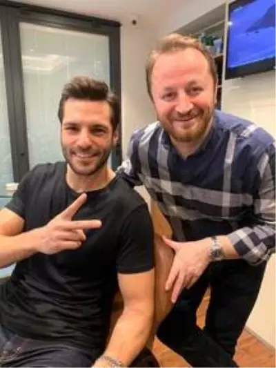 Serkan Çayoğlu, saçlarını Adem Terzi'ye emanet etti Serkan Çayoğlu, saçlarını Adem Terzi'ye emanet etti