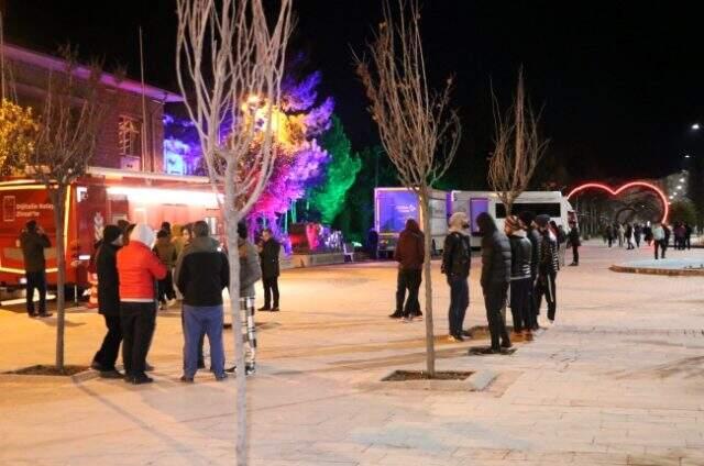 Son dakika: Malatya'da 4.9 büyüklüğünde deprem meydana geldi.