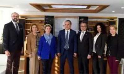 Yörük kadının özgürlüğünün simgesi 'Mor Cepken' tanıtılıyor Yörük kadının özgürlüğünün simgesi 'Mor Cepken' tanıtılıyor