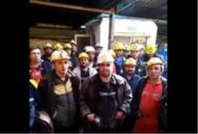 Arkadaşlarının işten çıkarılmasını kabullenmeyen işçiler kendini maden ocağına kapattı