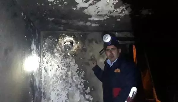 Bayramiç�te ev yangını Haber