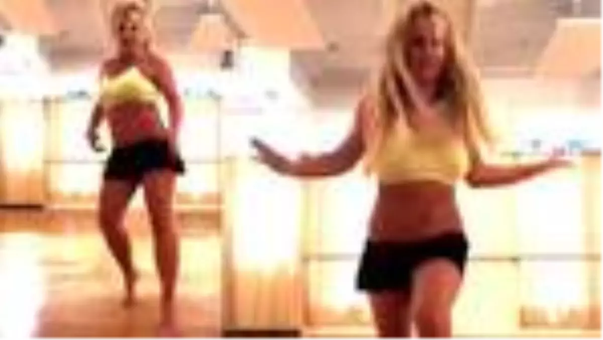 Britney Spears dans video çekerken ayağını kırdı