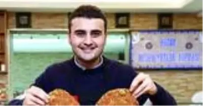 CZN Burak'ın rüşvet operasyonunda tutuklanan annesi tahliye edildi