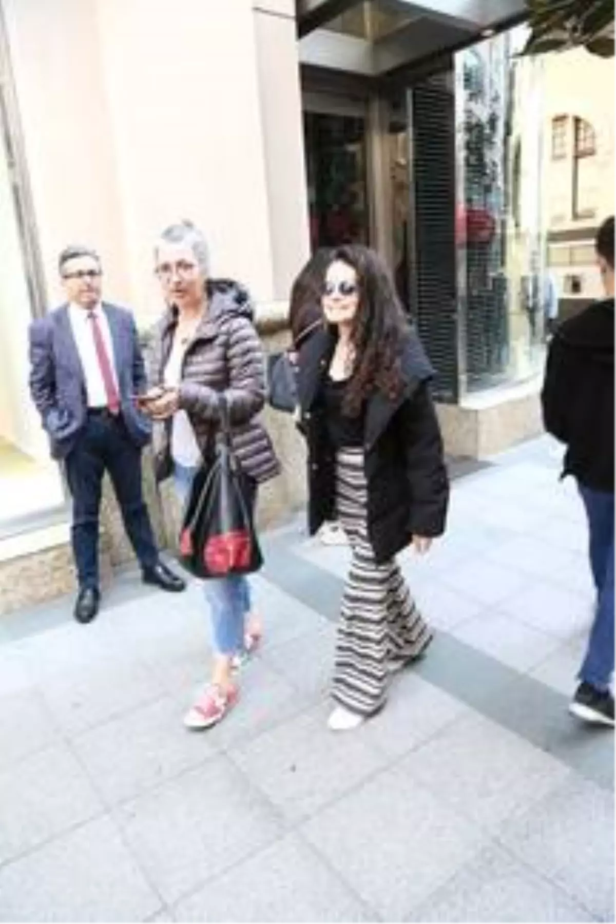 Gizem Arıkan: Yen proje için görüşmelerim sürüyor