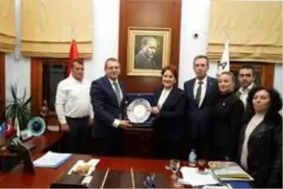 İYİ Parti Genel Başkanı Akşener, Gömeç ve Ayvalık'ta İYİ Parti Genel Başkanı Akşener, Gömeç ve Ayvalık'ta