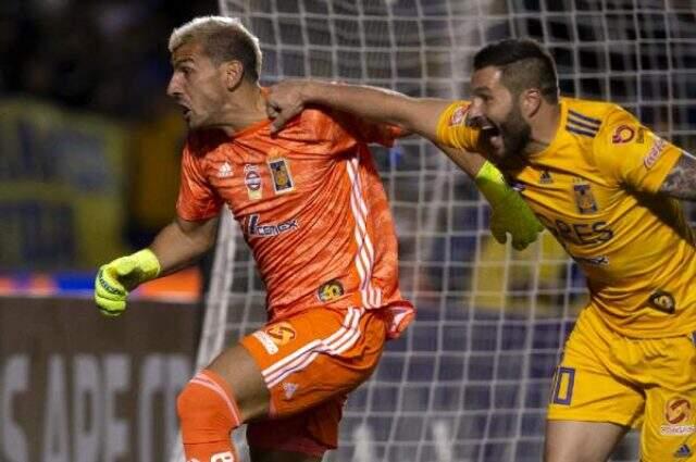 Kaleci Nahuel Guzman, attığı golle Tigres'yi çeyrek finale taşıdı