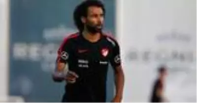 Nazım Sangare'nin bağlama performansı büyük beğeni topladı!