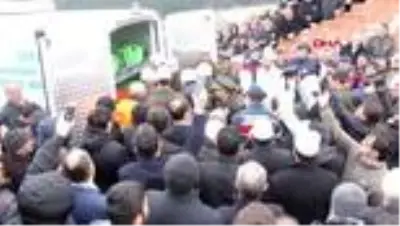 Samsun şehit uzman onbaşının cenazesi samsun'a getirildi
