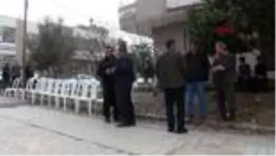 Adana'ya şehit ateşi düştü Adana'ya şehit ateşi düştü
