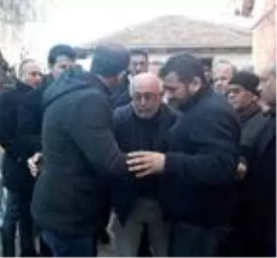 Afyonkarahisar'a şehit ateşi düştü (4) Afyonkarahisar'a şehit ateşi düştü (4)