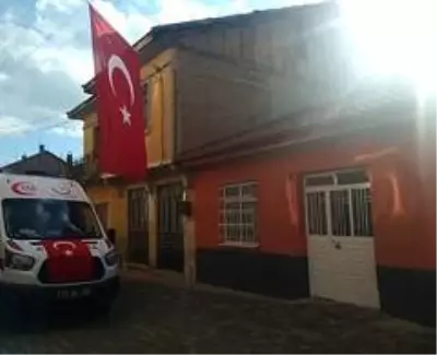 Afyonkarahisarlı şehidin ailesine acı haber verildi Afyonkarahisarlı şehidin ailesine acı haber verildi