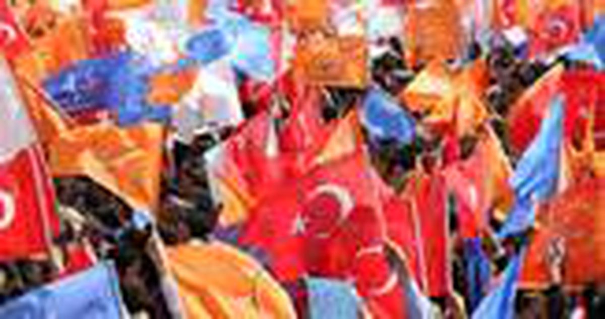 AK Parti İdlib'deki saldırı sonrası, bugünkü '28 Şubat' etkinliğini iptal ettiğini açıkladı