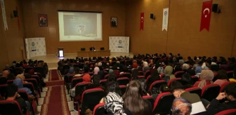 Bayburt'ta 'Son Hükümdar Abdülhamid ve Osmanlı Devleti'nin Sonu' konferansı