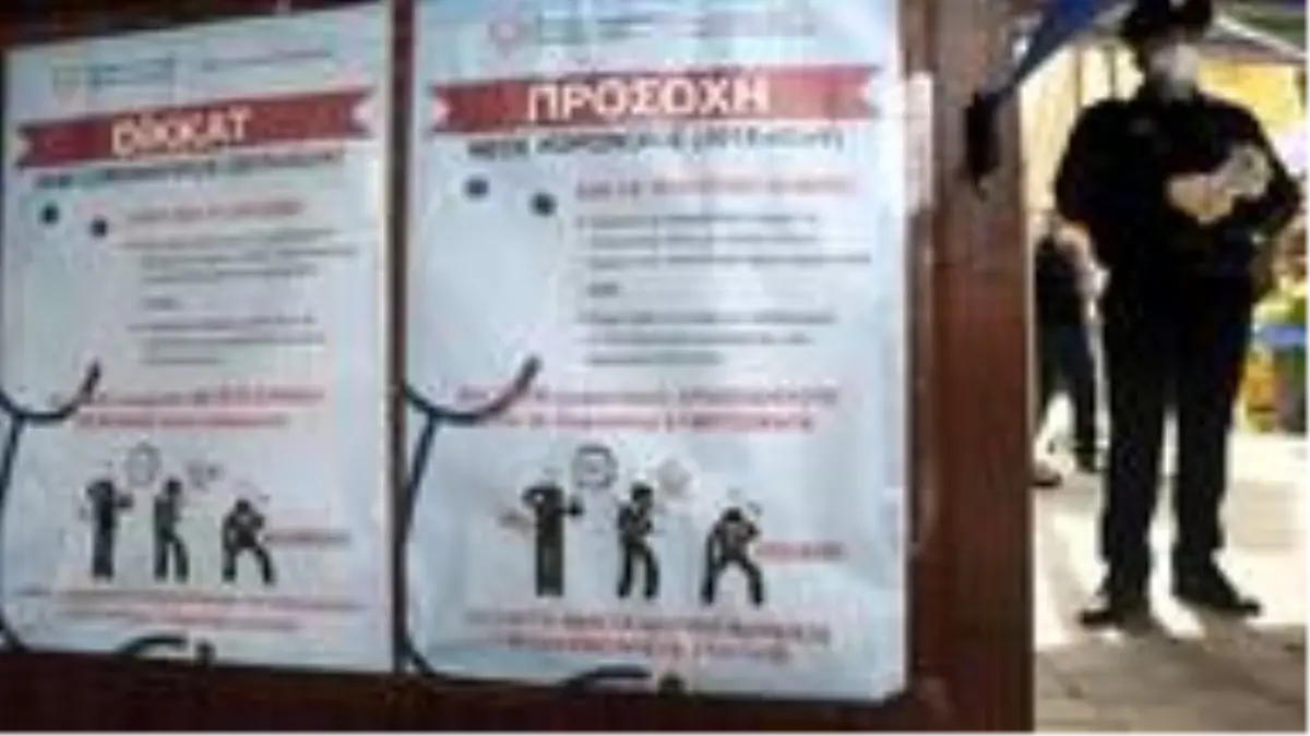 Güney Kıbrıs koronavirüs salgını nedeniyle 4 kontrol noktasını kapatacak