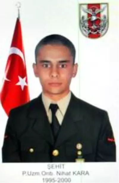 İdlib'de şehit olan Uzman Onbaşı Nihat Kara'nın ailesine haber verildi