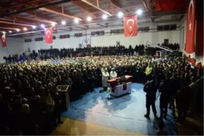 İdlib şehidi Piyade Uzman Onbaşı Kurtulmuş son yolculuğuna uğurlandı İdlib şehidi Piyade Uzman Onbaşı Kurtulmuş son yolculuğuna uğurlandı