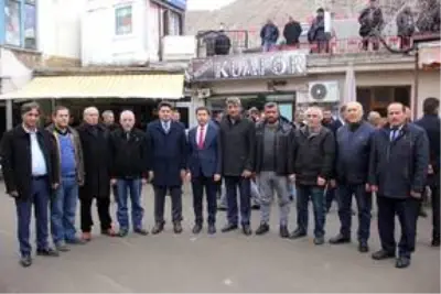 Türkiye Mehmetçik için tek yürek oldu Türkiye Mehmetçik için tek yürek oldu