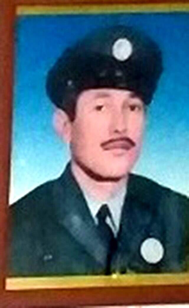 Uzman Çavuş Batuhan Tank, 43 yıl sonra dedesiyle aynı kaderi paylaşarak şehit oldu.