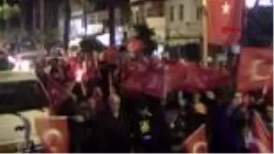 Adana şehitler için yürüdüler