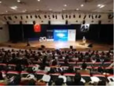 'Beyin'20' kapılarını öğrencilere açtı 'Beyin'20' kapılarını öğrencilere açtı