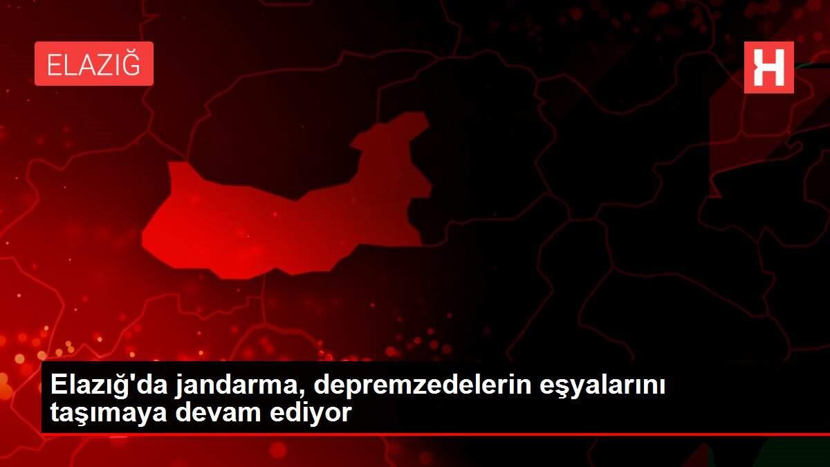 Elazığ'da jandarma, depremzedelerin eşyalarını taşımaya devam ediyor