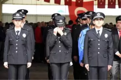İdlib'de şehit olan Piyade Uzman Çavuş Yılmaz son yolculuğuna uğurlandı İdlib'de şehit olan Piyade Uzman Çavuş Yılmaz son yolculuğuna uğurlandı