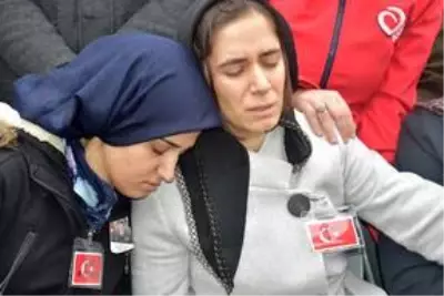 İdlib şehidi Piyade Yüzbaşı Süleyman Şahin son yolculuğuna uğurlandı İdlib şehidi Piyade Yüzbaşı Süleyman Şahin son yolculuğuna uğurlandı