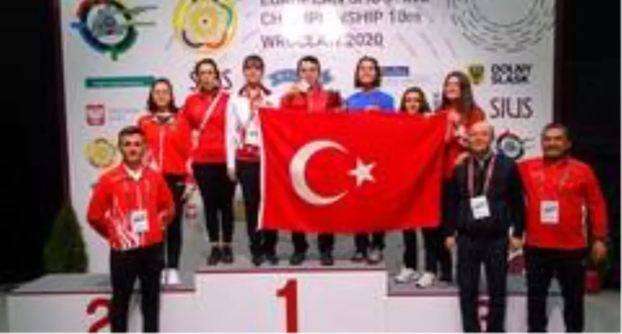 İsmail Keleş'ten bronz madalya