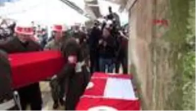 Kahramanmaraş-şehit astsubay akçadağ'ı, 10 bin kişi son yolculuğuna uğurladı Kahramanmaraş-şehit astsubay akçadağ'ı, 10 bin kişi son yolculuğuna uğurladı