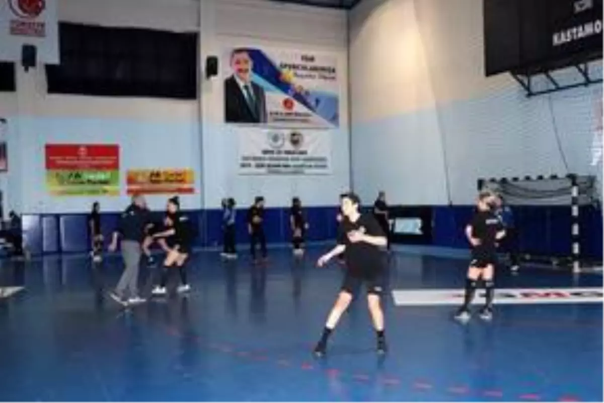 Kastamonu Belediyespor, Siofok maçı hazırlıklarını tamamladı