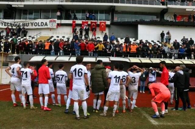Manisaspor amatör lige düştü, futbolcular yıkıldı