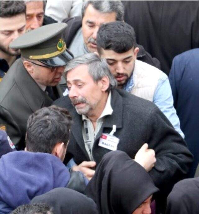 Samsun şehit oğlunun beresine sarılarak gözyaşı döktü