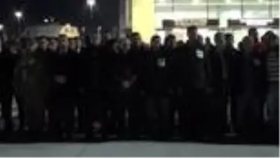 Şehit Astsubay Kıdemli Çavuş Akçadağ'ın cenazesi Kahramanmaraş'a getirildi Şehit Astsubay Kıdemli Çavuş Akçadağ'ın cenazesi Kahramanmaraş'a getirildi